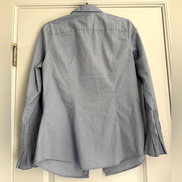 Banana Republic Women’s Button Up Button Down Shirt w/ accordion ruffle wrist - Picture 5 of 6